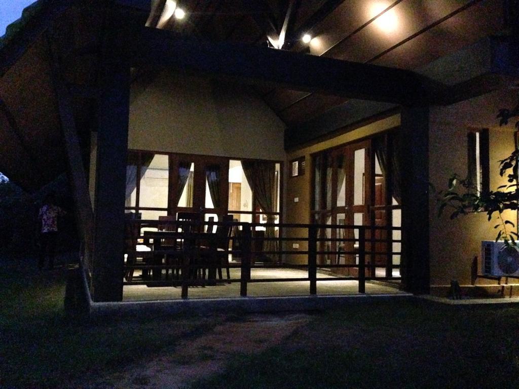 Laya Safari Resorts & Spa Yala Eksteriør billede