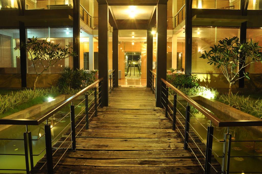 Laya Safari Resorts & Spa Yala Eksteriør billede