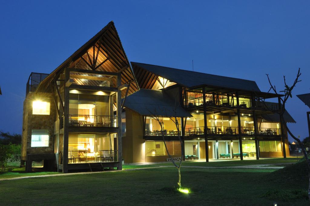 Laya Safari Resorts & Spa Yala Eksteriør billede