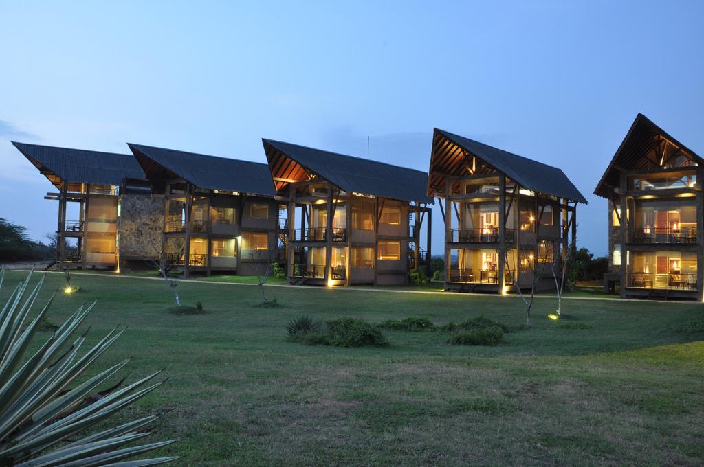 Laya Safari Resorts & Spa Yala Eksteriør billede